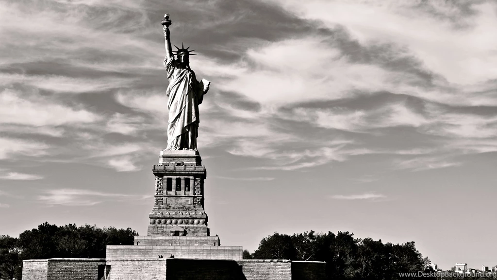 Monochrome Statue Of Liberty Wallpapers 7758 2560x1440 UMad.com