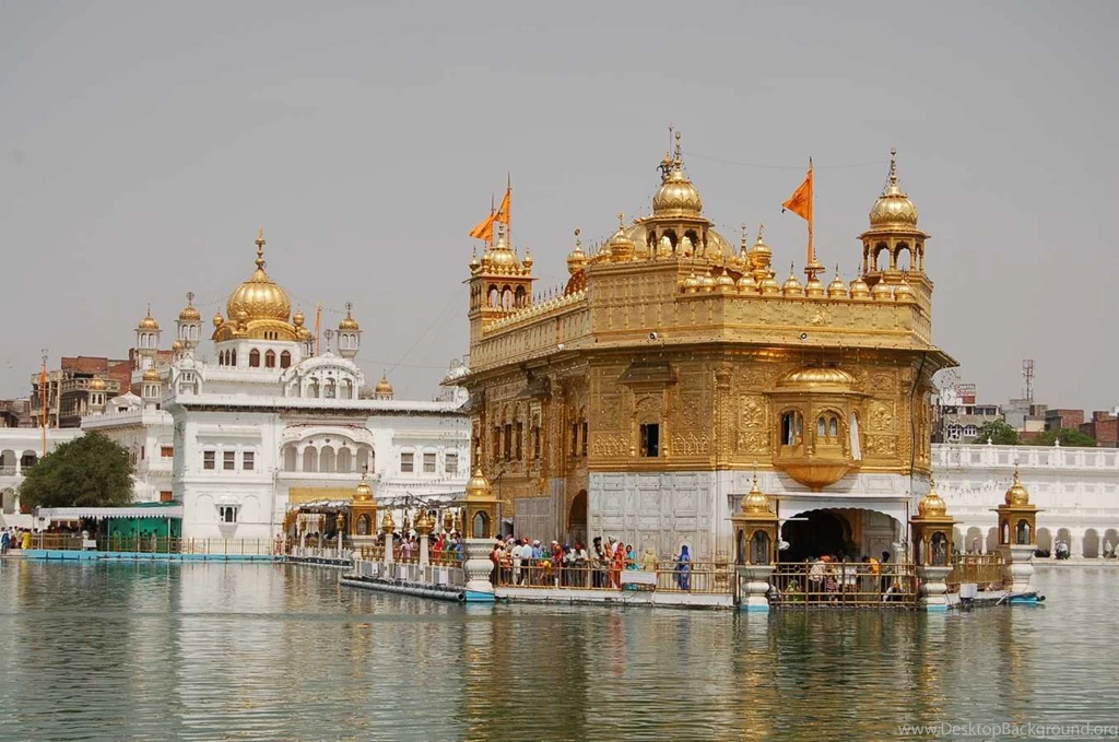 Golden Temple In Amritsar Wallpapers Desktop Background