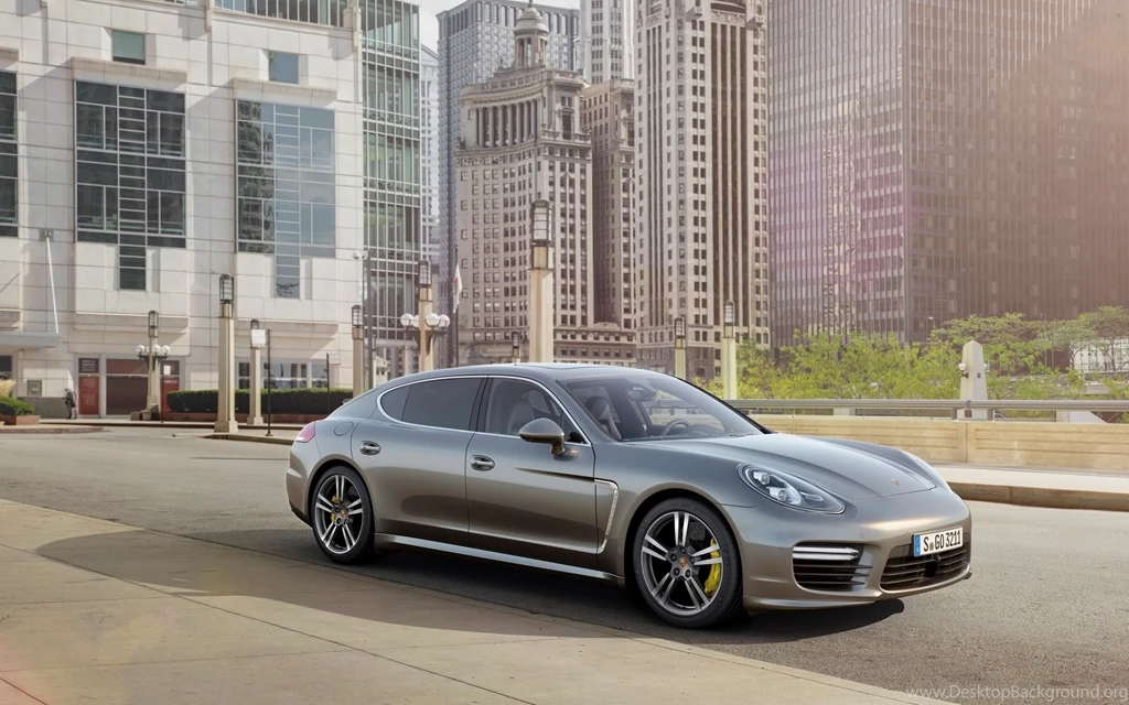 2014 Porsche Panamera Turbo S Executive Wallpapers