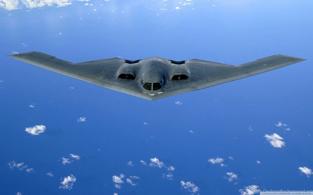 B2 Spirit Flying Over The Pacific Ocean HD Desktop Wallpapers ...