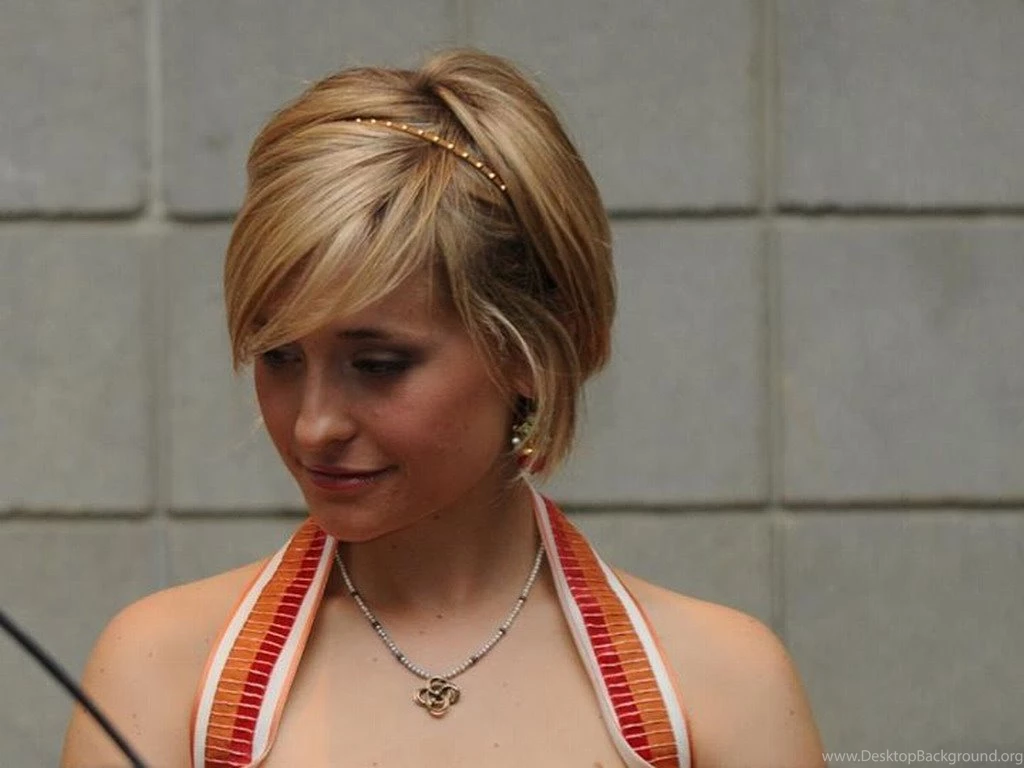 Alison Allison Mack Wallpapers (35382740) Fanpop