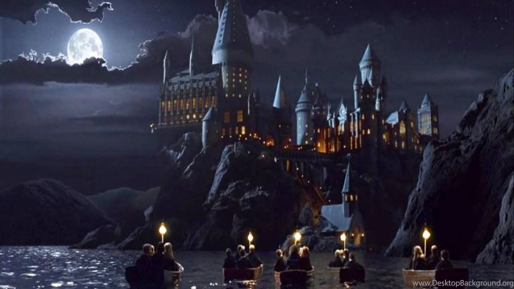 HOGWARTS CASTLE WALLPAPER ( Desktop Background