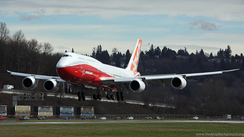 Boeing 747 8 Intercontinental Jumbo Jet Just A Second After