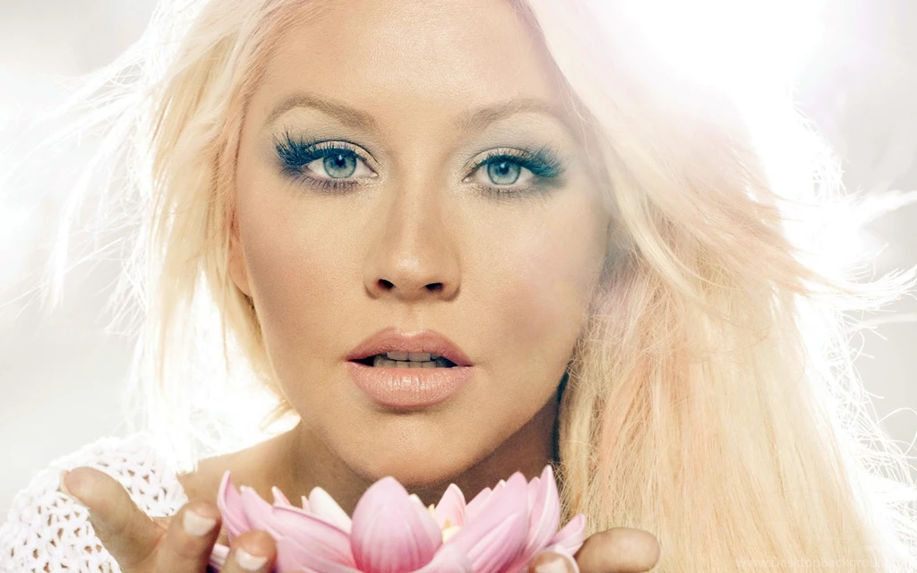 Christina Aguilera Wallpapers Pack Download FLGX DB