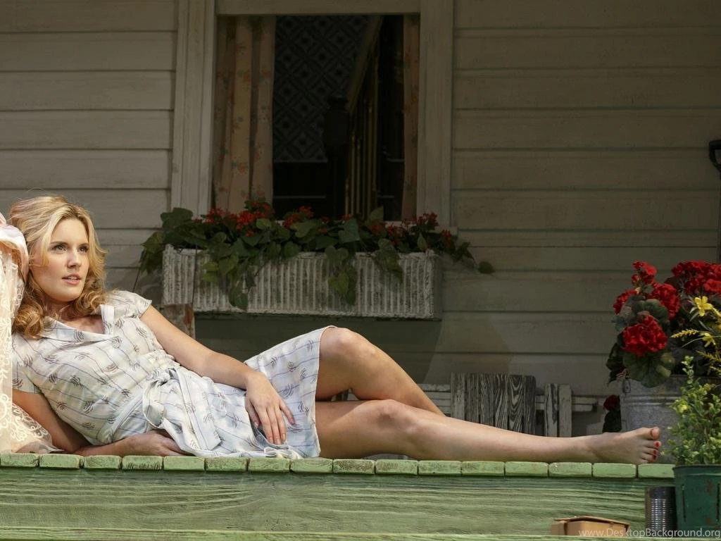 MAGGIE GRACE WALLPAPER (