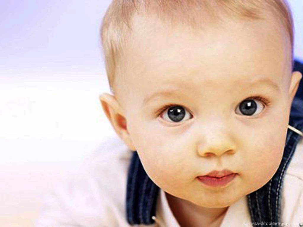 Free Scenery Wallpapers – A Cute Baby With Big Eyes, Can't Wait To ...