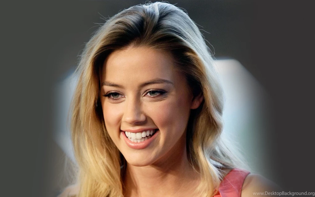 Amber Heard Wallpapers Gallery Photos