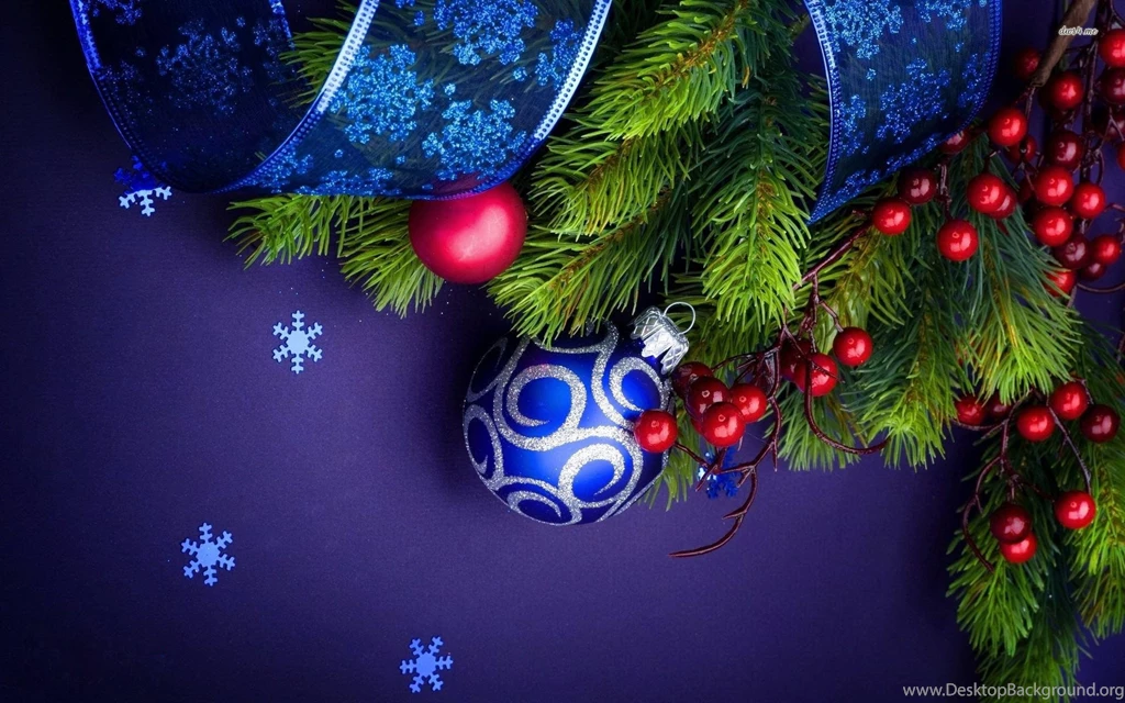 22+ Holiday Wallpapers, Backgrounds, Images