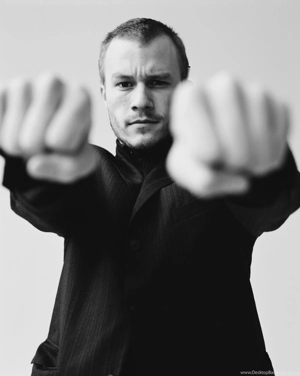 Suit,grayscale Suit Grayscale Heath Ledger Monochrome 1920x2400 ...