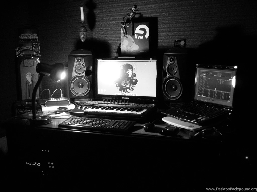 Recording Booth Wallpapers