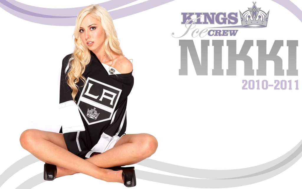 LOS ANGELES KINGS Nhl Hockey Los Angeles Kings Cheerleader Sexy ...