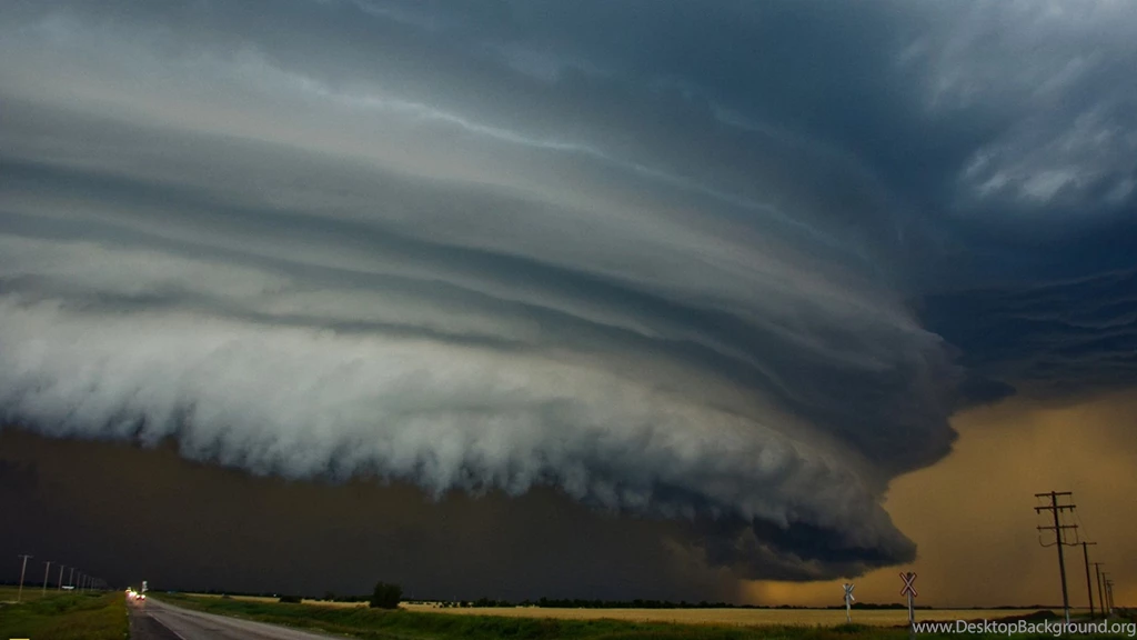 Huge Tornado Wallpapers