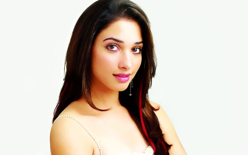 Tamanna Bhatia HD Wallpapers Of High Quality Download
