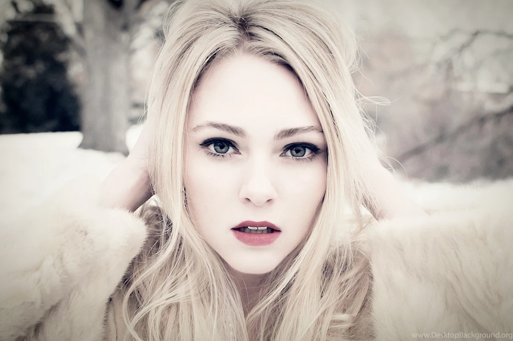 Annasophia Robb Wallpapers