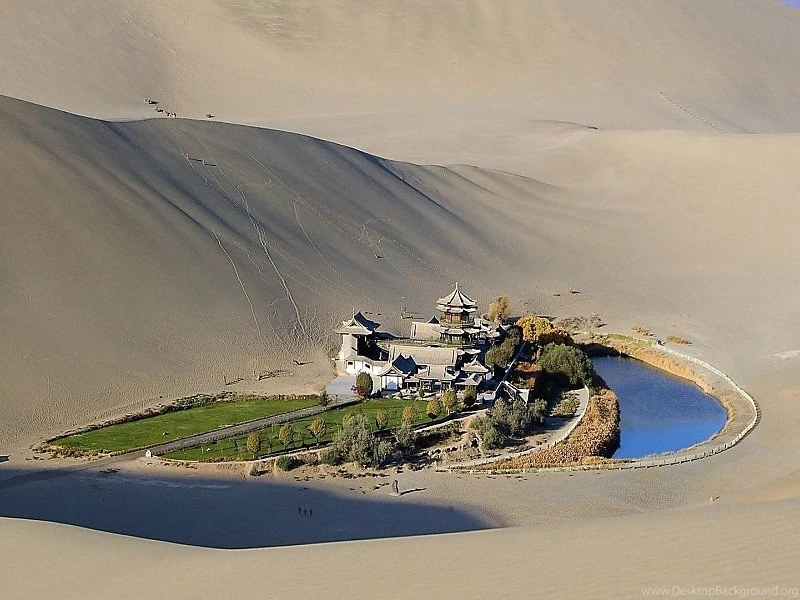 Gobi Desert Oasis Free Desktop Backgrounds And Wallpapers