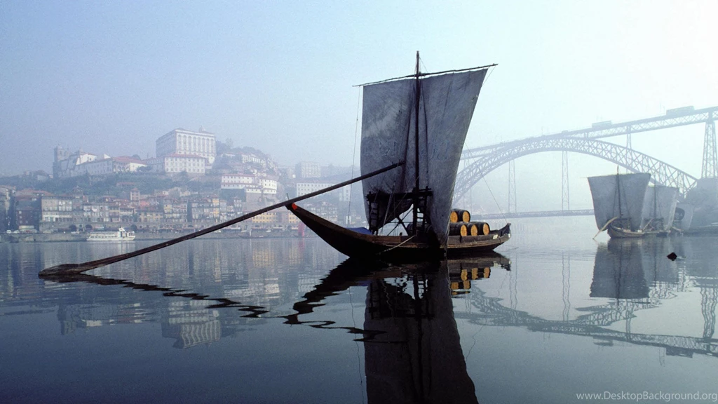 Douro River Porto Portugal.jpg