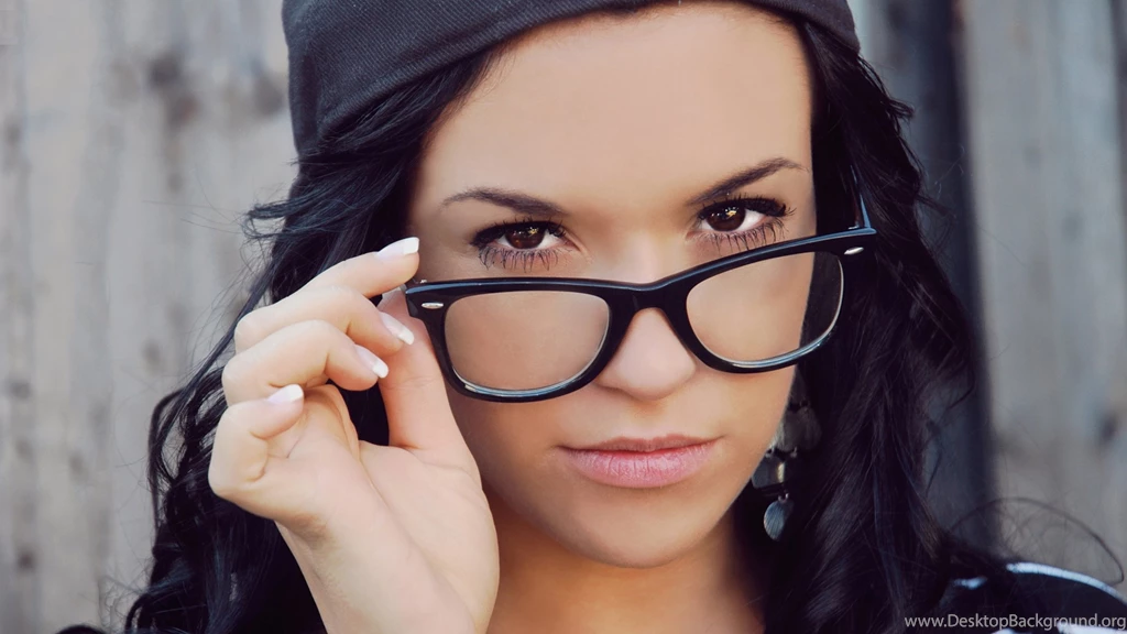 Girl With Glasses Beauty Quotes. QuotesGram