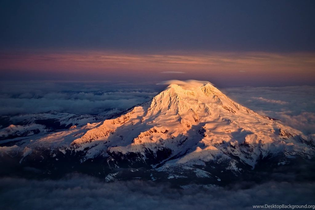 Probably My Luckiest Photo Ever. Mt Rainier At Sunset, From A ...