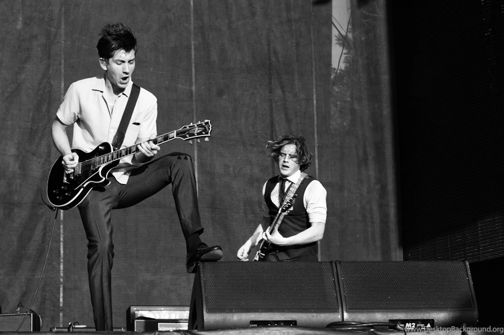 High Quality Arctic Monkeys Wallpapers