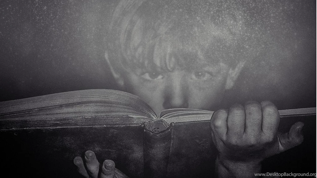 MAGIC BOOK WALLPAPER (