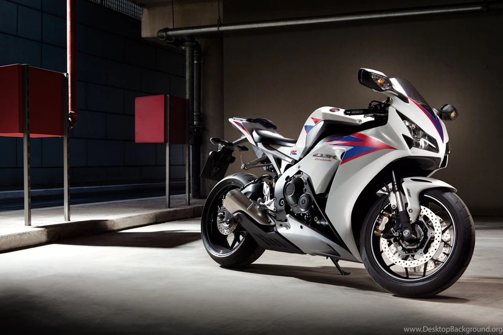 2015 Honda CBR1000RR Wallpapers HD
