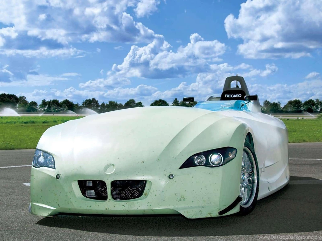 12 Cars Hd Wallpapers For PC