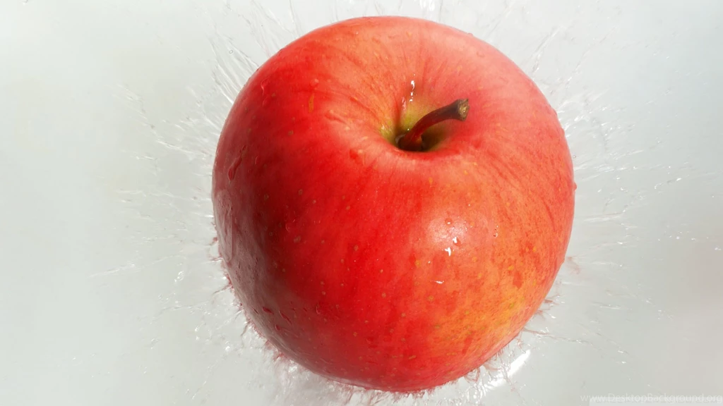 Download Fresh Red Apple Wallpapers 1920x1080