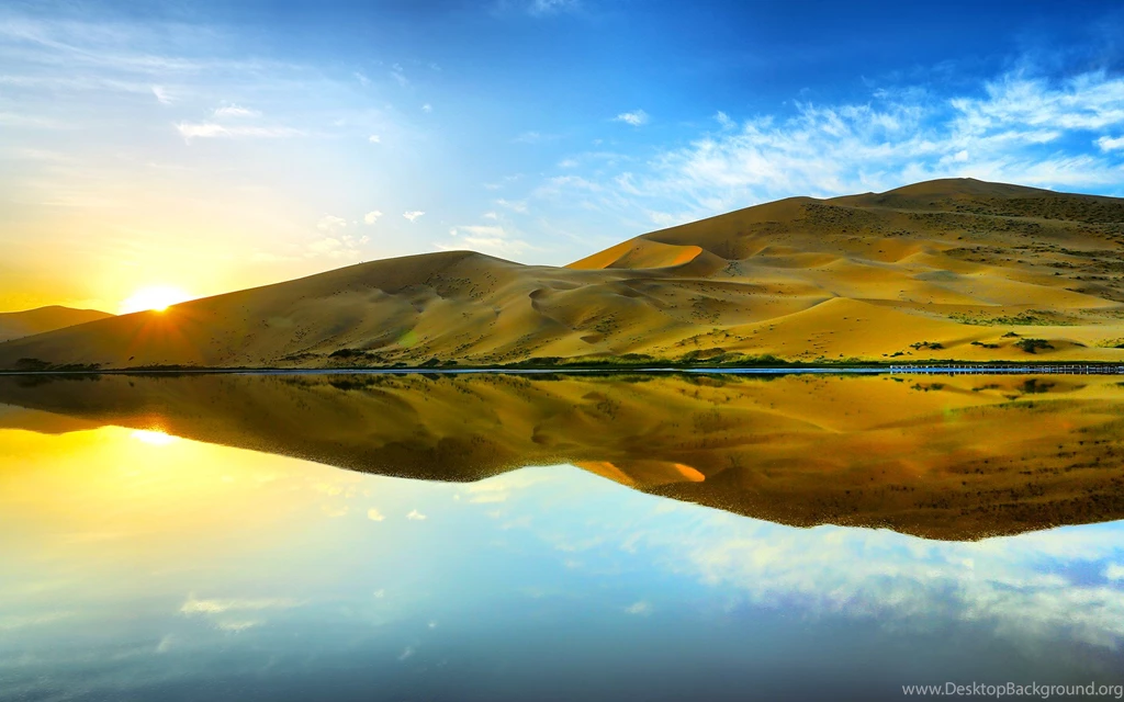Desert Reflection, Badain Jaran Desert, Inner Mongolia Ultra ...