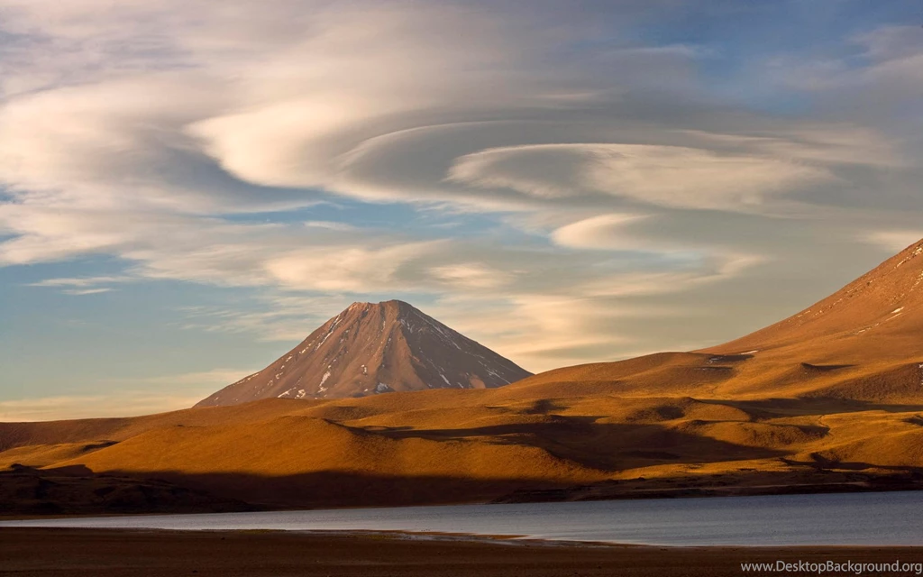 Download The Mountains Beyond Desert Wallpaper, Mountains Beyond ...