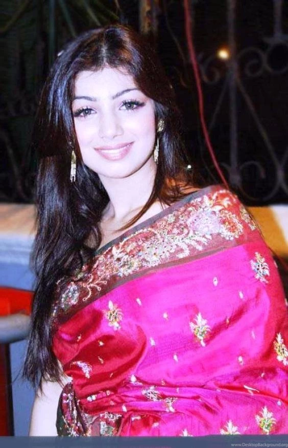Ayesha Takia Latest Pics HD Images And Wallpapers