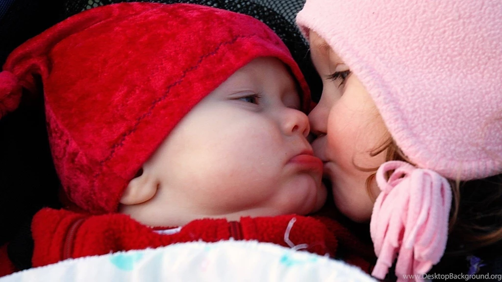 Baby: Cute Kiss Baby Kissing Desktop Wallpapers For High ...