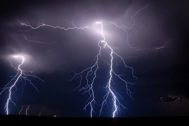 Lightning Wallpapers 1600x1163 (