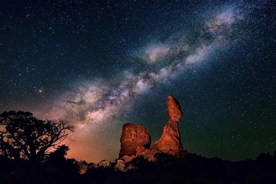 1600x900 Milky Way Night Wallpapers