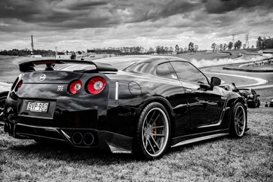 Black & White Nissan Skyline GT R Wallpapers