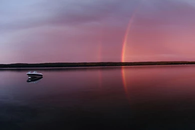 InterfaceLIFT: 3840x1024 Wallpapers Sorted By Comments