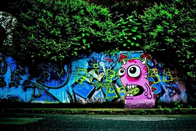 1920x1080 Pink Graffiti Monster On Wall Wallpapers