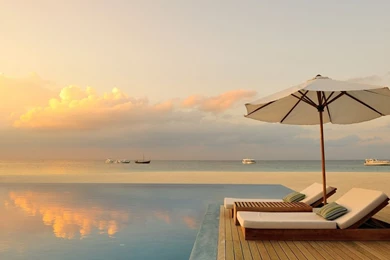 1366x768 Summer Pool Sunset Wallpapers