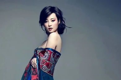 Brunettes Women Jeans Victoria Justice