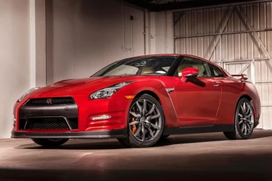 2014 Dodge SRT Viper Coupe Vs 2016 Nissan GT R Coupe Cars Comparison