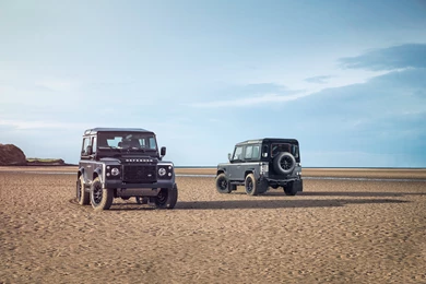 Land Rover Defender Wallpaper.