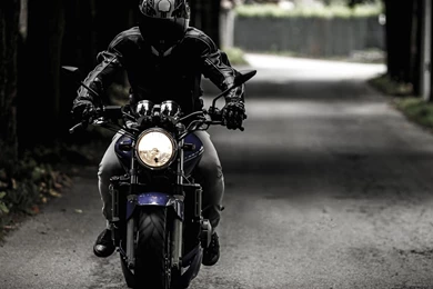 Download Bike Rider HD Wallpapers For iPhone 6 Plus HDwallpapers.net