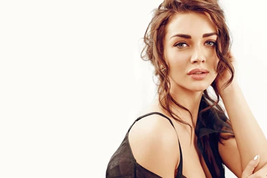 Actress Amy Jackson Wallpapers