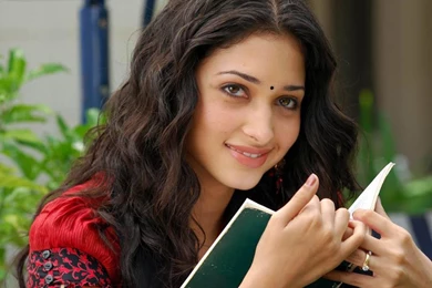 Latest Tamanna Bhatia High Definition Wallpapers Tamannaah Bhatia ...
