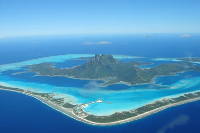 Bora Bora Attractions Wallpaper.