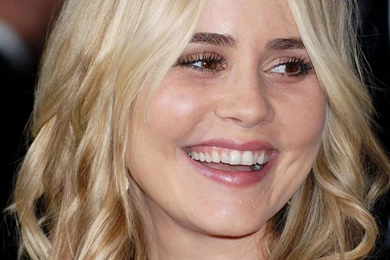 Alison Lohman Widescreen Wallpapers Alison Lohman Wallpapers ...