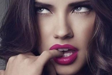 Adriana Lima Cosmetics 2011 1152x864 Wallpapers, 1152x864 ...