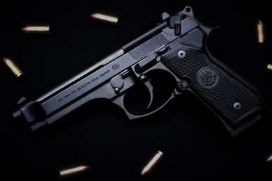 Beretta M9 Pistol Widescreen HD Wallpapers