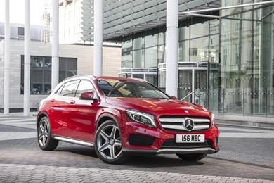 2014 Mercedes Gla Desktop Wallpapers