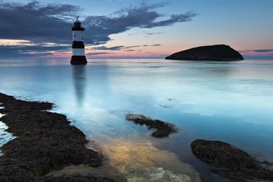 British North Wales Brougham Lighthouse Wallpapers 1600x1200 ...