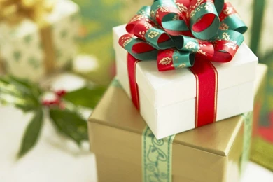 Two Christmas Presents Close Up Ipad Wallpapers Hd ...